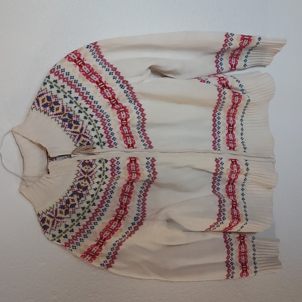Tiara zip up sweater